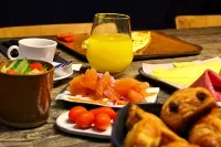 Hotel the Match - Breakfast