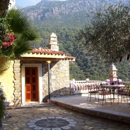Villa Symbola