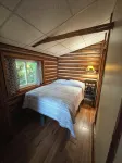 Lake Cabin Resort - Cabin 1 - Chalets