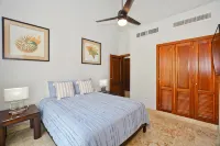 Playa Turquesa E-401 Premier Beachfront Ocean View Penthouse/50mbps Wifi - Balkoner