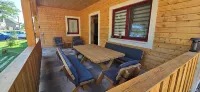 Large wooden house with sauna, in a quiet location by the bathing lake - Alojamientos