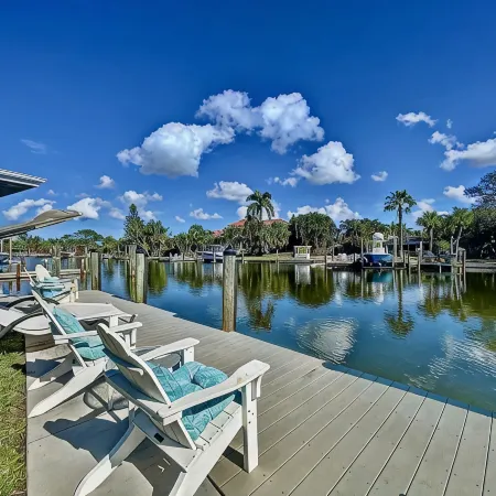 Wonderful Canal Front Condo on Lbk! Bring Your Boat!Cabana Beach Club Unit 11.