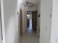 Ideally located apartment with terrace 10 minutes from the beach