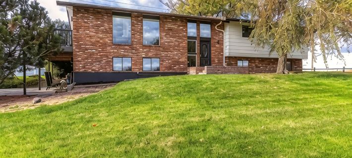 10 minutes from dozens of wineries! Hotels in Walla Walla County