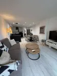 Flat for 6 people with air conditioning, St Clair Le LAVANDOU, renovated in 2023 - Homestays