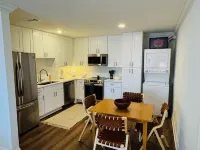 Downtown Auburn Retreat- Walking distance to Stadium, Toomer's & More!