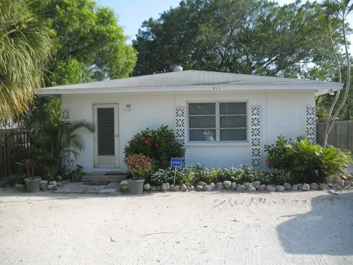 The Ballyhoo on Bean Point, 200 Feet to a Beautiful Bayside Beach and Views! - Country Houses