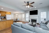 Pelham Palace near Oak Mountain Park - 3-Star