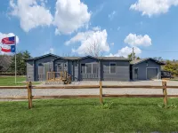 Cottage on Lake Texoma - Boutique
