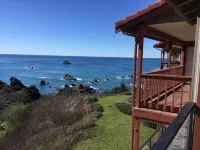 A Romantic Getaway at the "White Water Cove" At Ocean View Rainbow Rock! - balcony