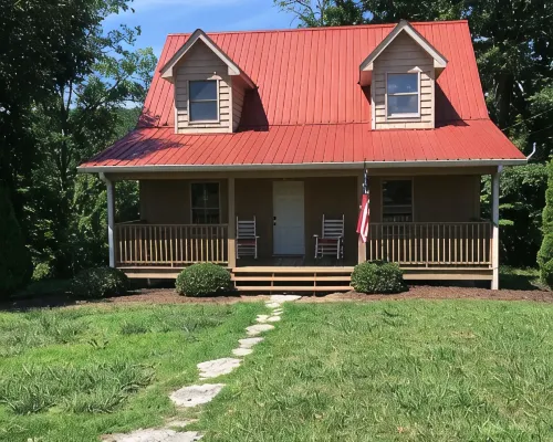 Beautiful Cabin on the Caney Fork River Hotels in Smith County