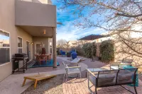 Sandia Retreat: 6Br - 15min to airport - Games - บังกะโล