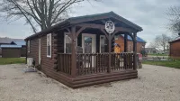 Bigfoot Lodge #18 - Hytter