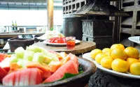 Desa Alamanis Resort Vila - breakfast