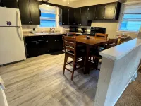 Kadia’s Place-The One Near 380 & Everything Else - Homestays