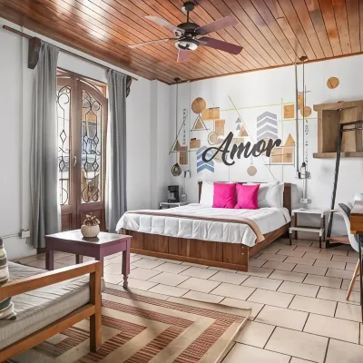 Socialtel Granada Hotels near Iglesia La Merced