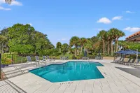 Light, Airy Luxury Condo Steps from Private Beach - Beach