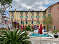 Hotel Corona - Pool