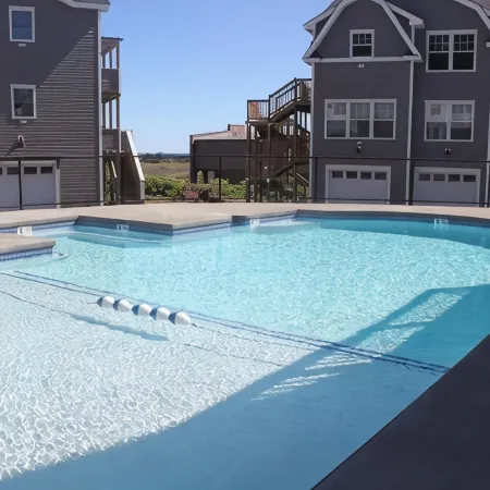 Modern Coastal Condo w/ Heated Pool Near Ogunquit & Wells Beach