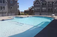Modern Coastal Condo w/ Heated Pool Near Ogunquit & Wells Beach - Gym