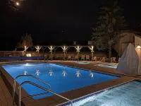 Steamboat ski in/ski out condo - Pools