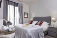 The Gardens Gallery Hotel