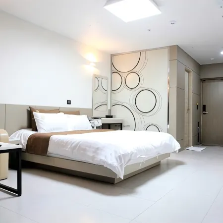 Yeosu Yong Beach Tourist Hostel