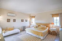 Spacious 4 bedroom villa in quiet location with sea views - balkon