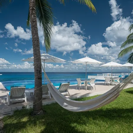 Wonderful  Direct Oceanfront 1BR Condo, Spectacular Snorkeling Outfront
