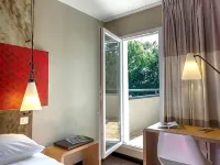 Ibis Brignoles Provence Verte Hotels in Brignoles
