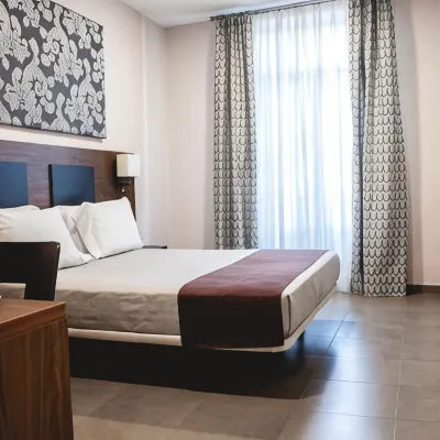 فُندقُ سيتي الجَزائر Hotels near Sea front الواجهة البحرية