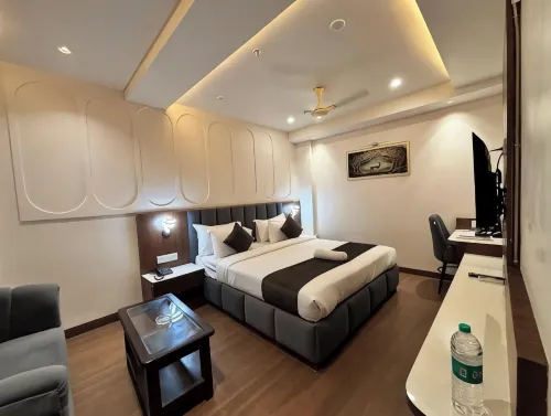 Hotel Bhagwati Grand