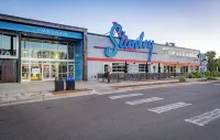 Convenient Stay • Near Anschutz • Dia • Central Park