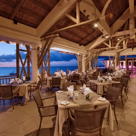 Pearle Beach Resort & Spa