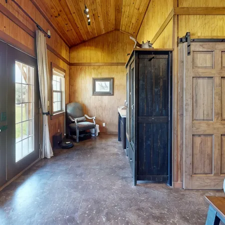 VIP Cabin B with Lake Views and Private Lake Access with Dock