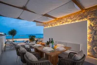Luxury seafront Villa Noles with heated Pool, Jacuzzi, EV near Zadar