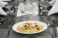Ramada Encore Al Khobar Olaya - Breakfast