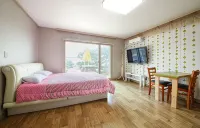 Ganghwado Ari House Pension