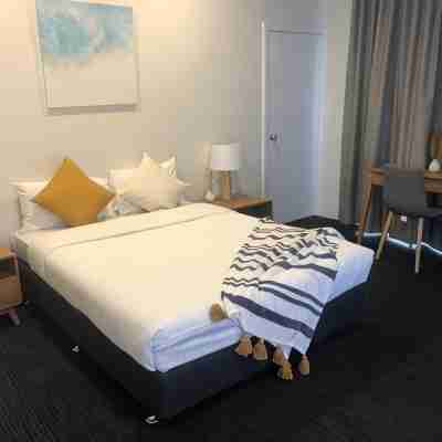 Gunyah Hotel Rooms