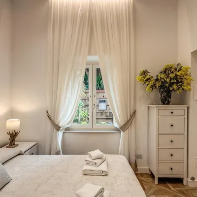 Sorrento Square Suites Hotels near Sorrento Lingue