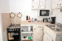 Centrally Located Apartment – Dine, Explore, Relax - 2-Star