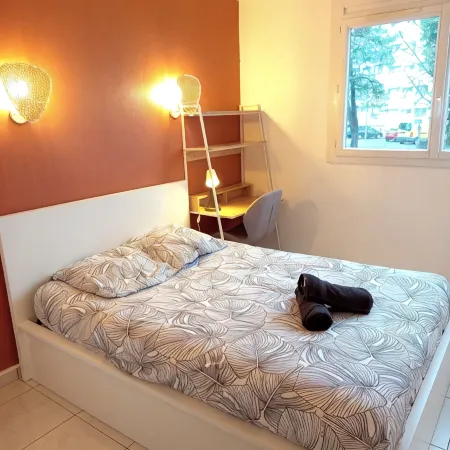 Excalibur: 4 Bedrooms - Puy du fou - near train station