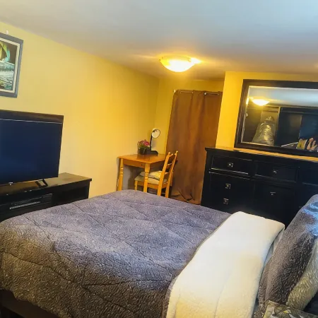 Welcome to our cozy/charming 2 Bedroom 1 Bath Apartment in Central Bridgewater