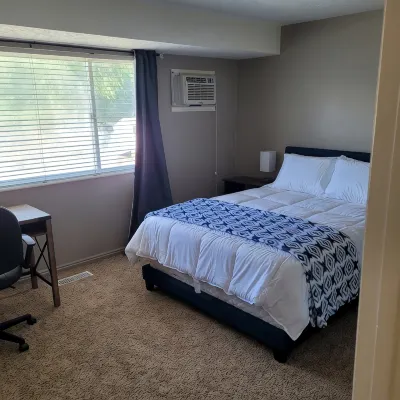 Charming 2-bedroom apartment with WiFi, AC in quaint Orem
