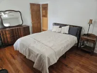 Seneca Heights Oasis with Hot Tub - chambre d’hôtes