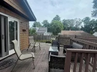 Newly Renovated Luxury 3-Bed 2-Bath Home with Easy Airport Access Hotels in Framingham
