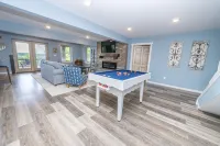Riverview Log Cabin Lodge Near Creation Museum & Arc Encounter