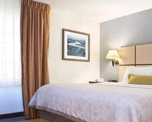 MainStay Suites Southfield-Detroit Hôtels à : Southfield