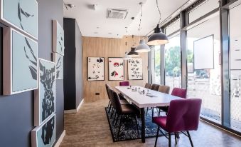 Premier Inn Koln City Sud