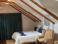 Brookyard Guest House Hotels near Brooklyn